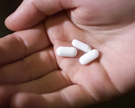 Aspirin Reveals Major Benefit in Stopping Bowel Cancer Return, Trial Reports
