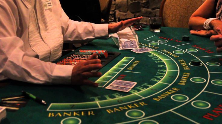 Title: The Pros and Cons of Playing at Online Casinos